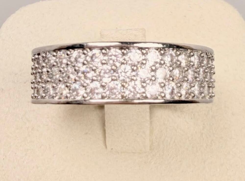 Genuine GRA Certified Moissanite 2 CT Ring Size 10